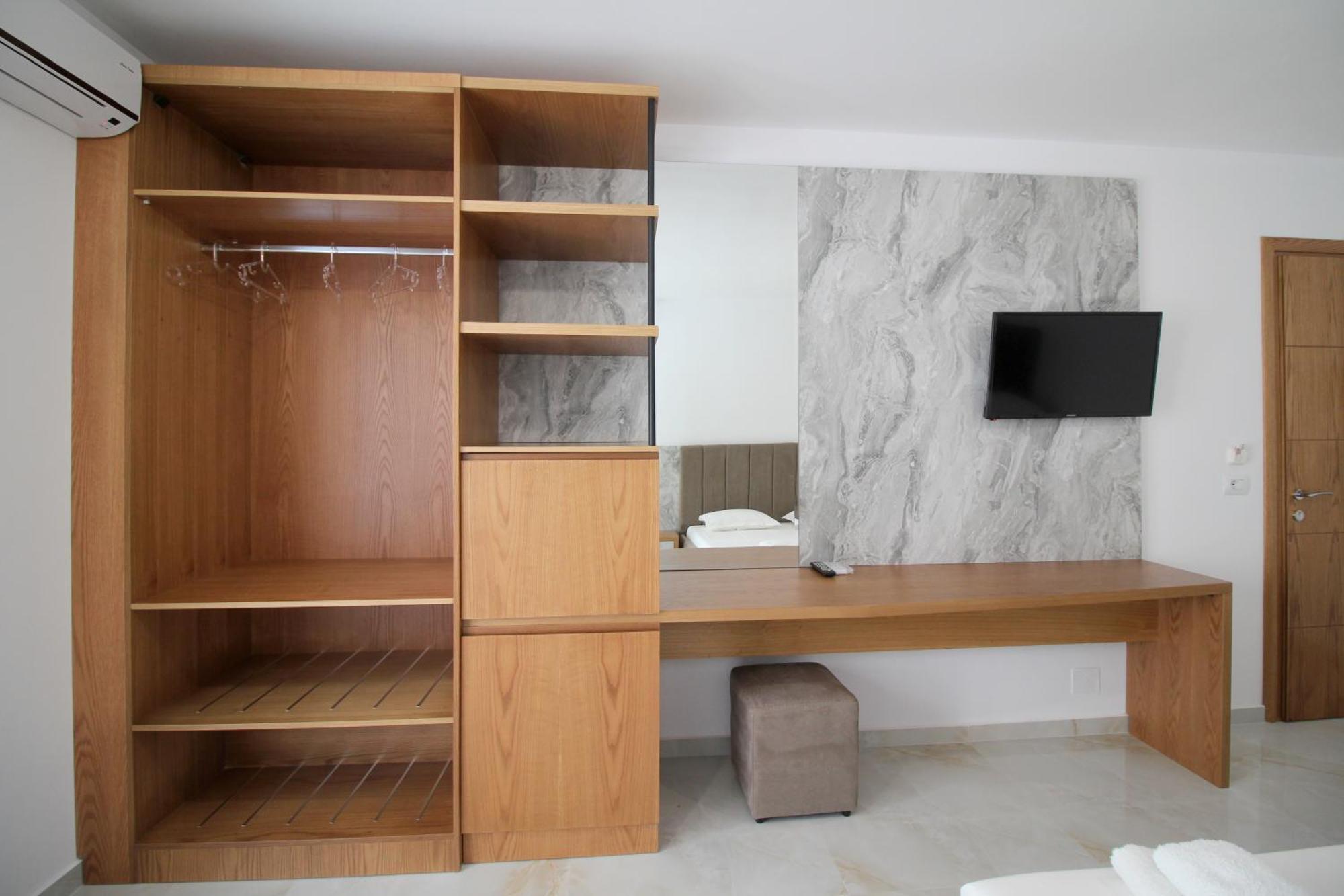 Hotel Four Islands Ksamil Ngoại thất bức ảnh