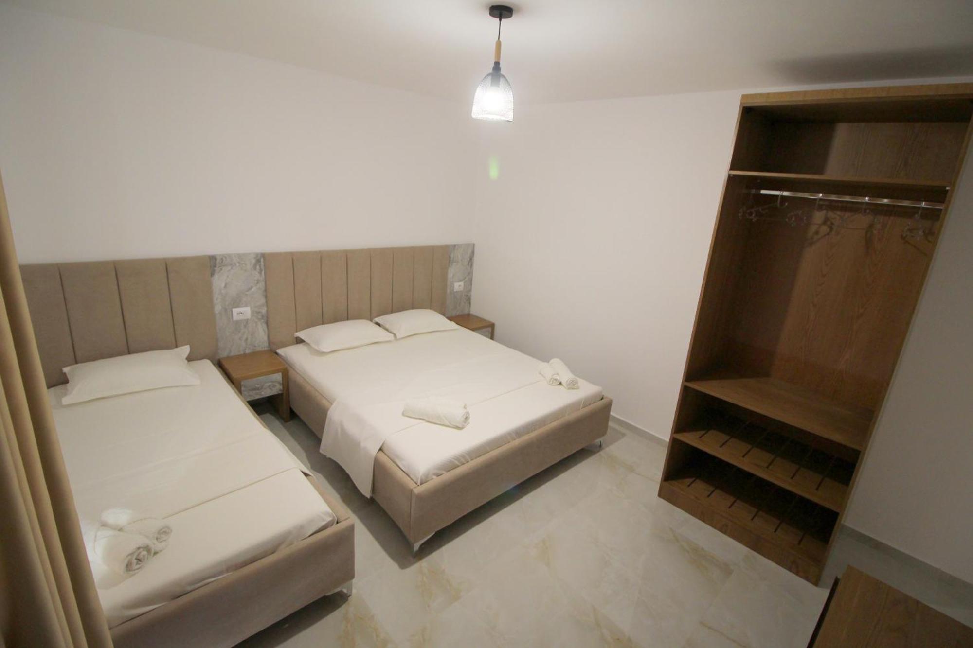 Hotel Four Islands Ksamil Ngoại thất bức ảnh